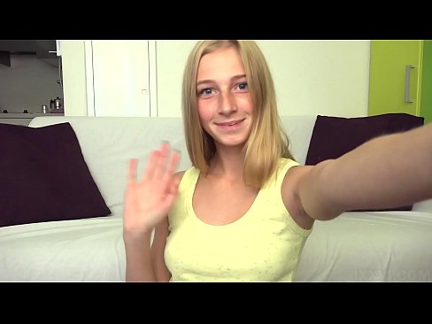 ❤️ Quando sono annoiata mi masturbo pigramente la mia figa rosa ❌ Video di sesso di qualità al it.mobilecric.top ❤️
