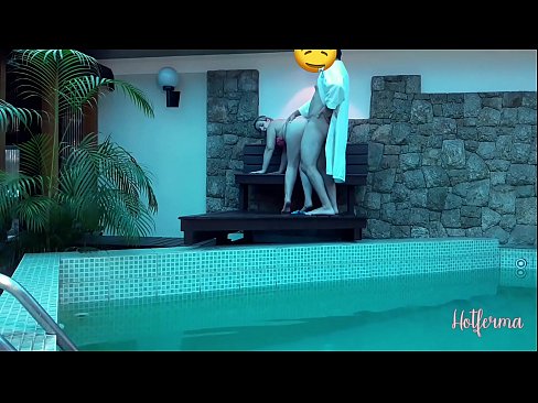 ❤️ Il capo invita la cameriera alla piscina, ma non poteva resistere a un caldo ❌ Video di sesso di qualità al it.mobilecric.top ❤️